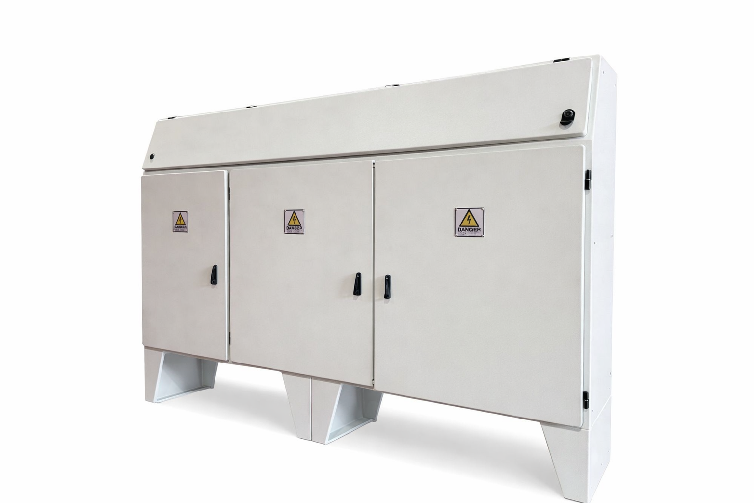 Control Desk (1470mm H x 2000mm W x 400mm D)